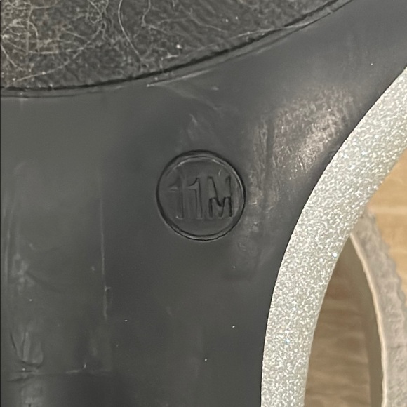 Nine West Silver Heels with Rhinestone Straps - Picture 9 of 11